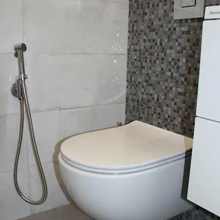 26 Pearl Cozy * Odesa
